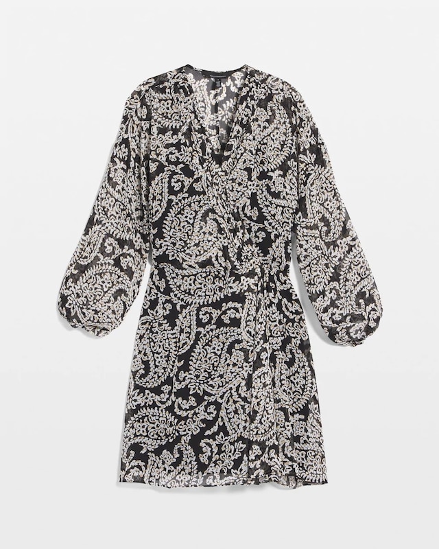 WHBM_3Q_20Chiffon_20Mini_570385123_BLK006639_PU_ALT_204.jpeg
