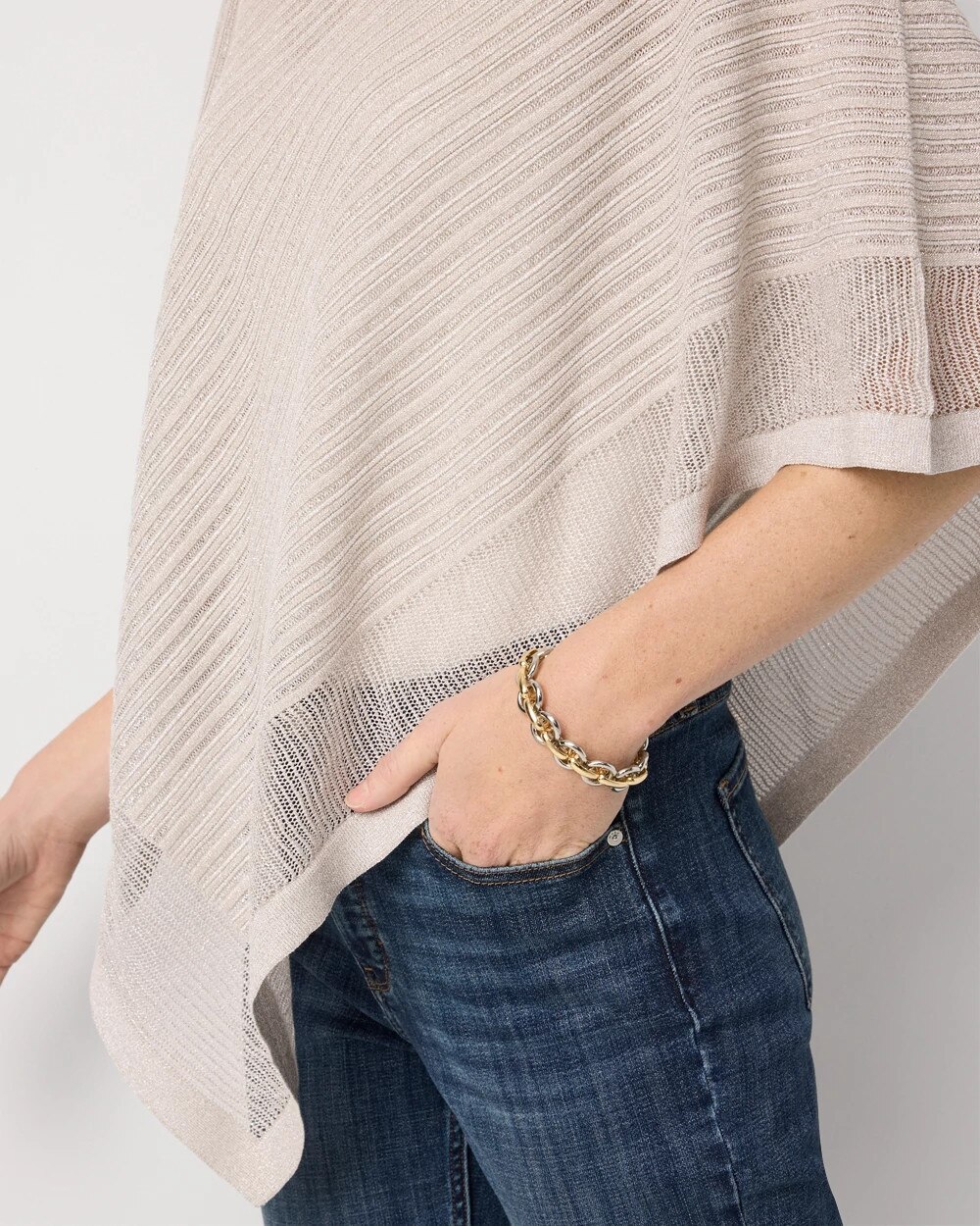 WHBM_Asymmetrical20Poncho_570411322_GRY000930_OF_ALT202.jpeg