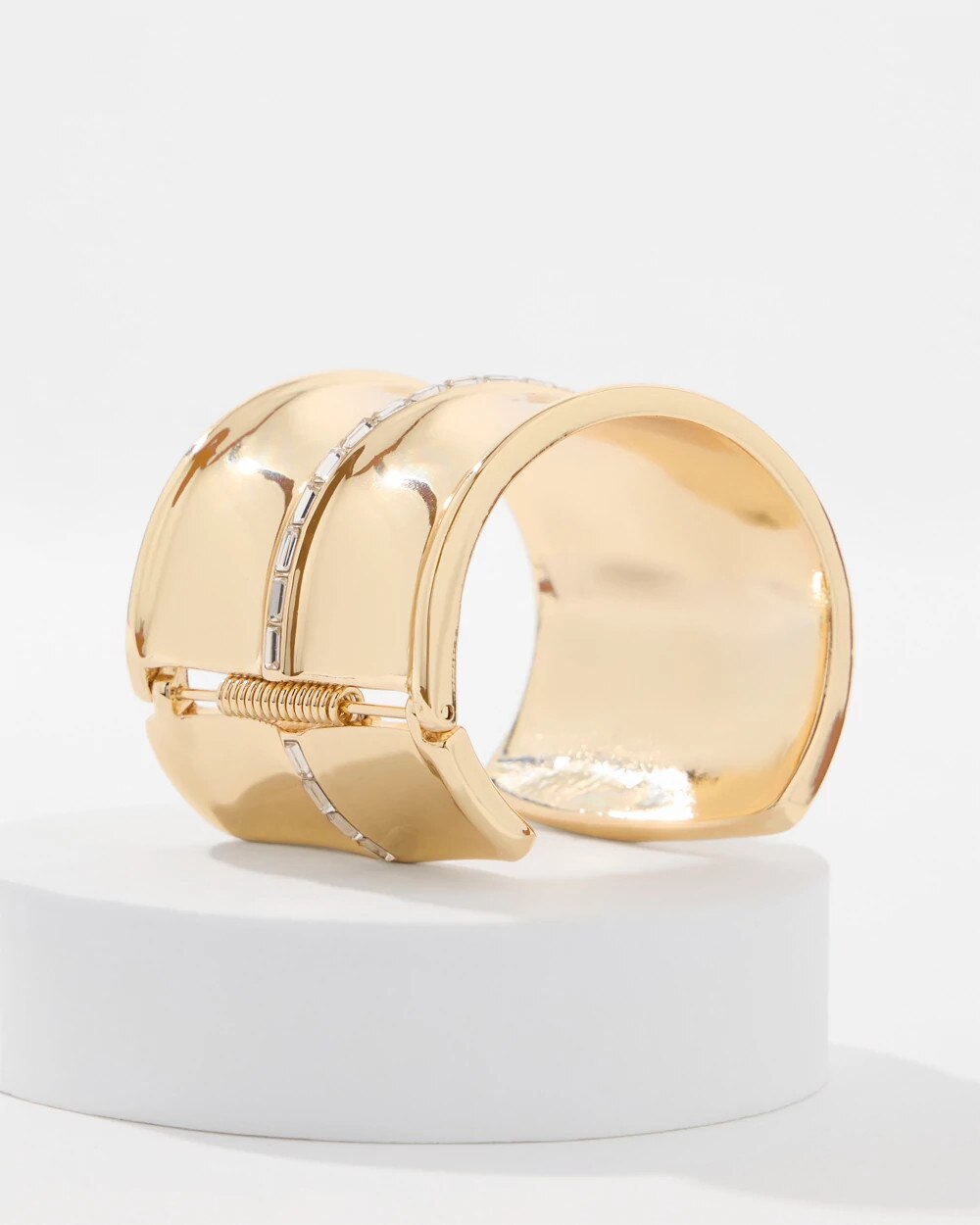 WHBM_BR20Gld20Bamboo20Cuff_570414212_TAN000932_TT_ALT202.jpeg