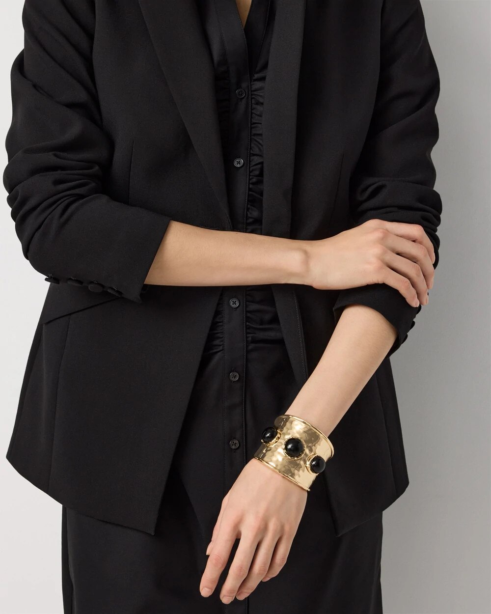 WHBM_BR20Gld20Black20Cab20Cuff_570414219_BLK001101_OF_MAIN-1.jpeg