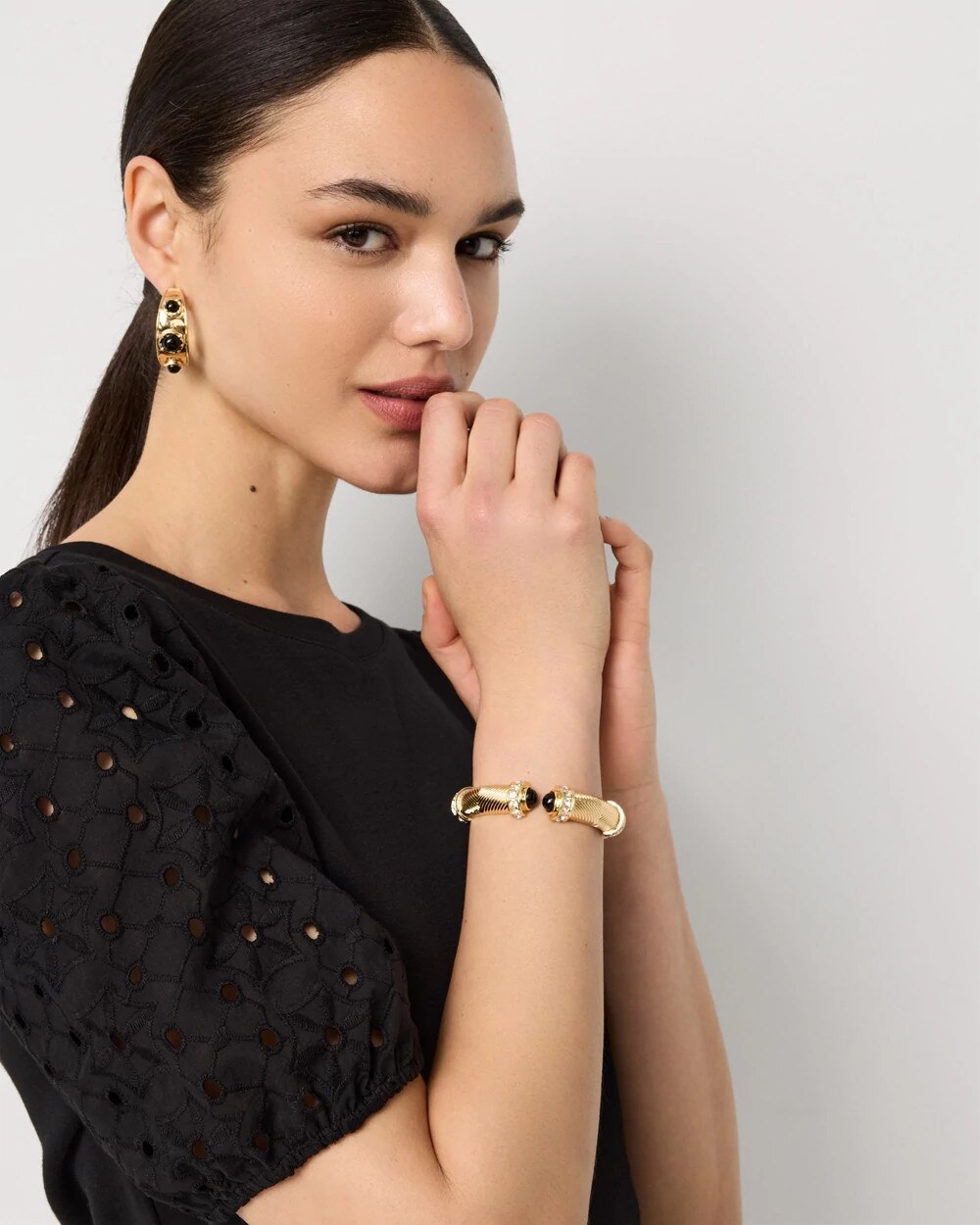 WHBM_BR20Gld20Black20Cab20Hinge_570414221_BLK001101_OF_MAIN-1.jpeg