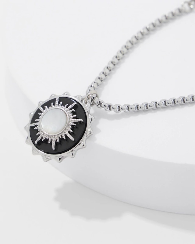 WHBM_BR_20Slvr_20Onyx_20Charm_20MS_570393078_GRY000930_TT_ALT_202.jpeg