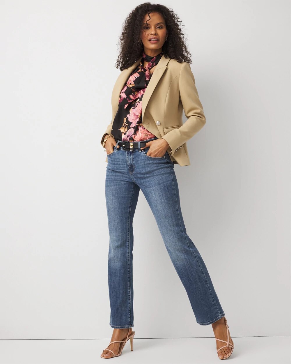 WHBM_Bootcut20520Pocket_570397291_BLU004564_OF_ALT207-1.jpeg