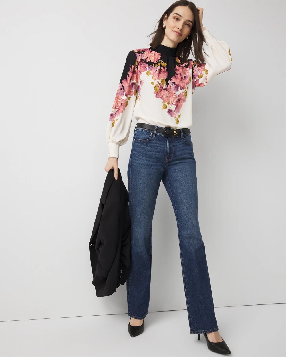 WHBM_Bootcut20520Pocket_570404952_BLU007368_OF_ALT203.jpeg