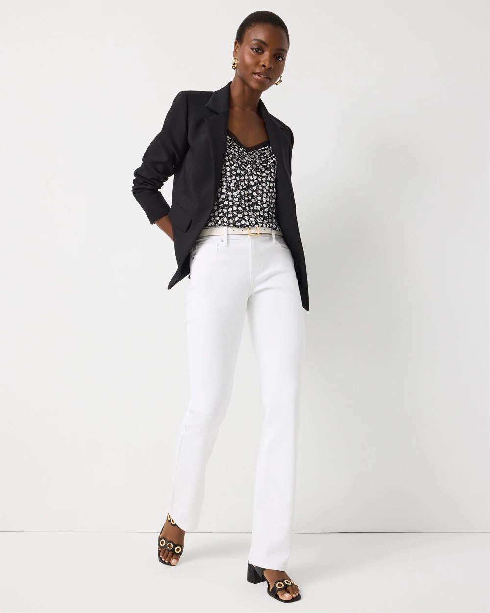 WHBM_Bootcut20520Pocket_570409395_WHT000100_OF_ALT203.jpeg