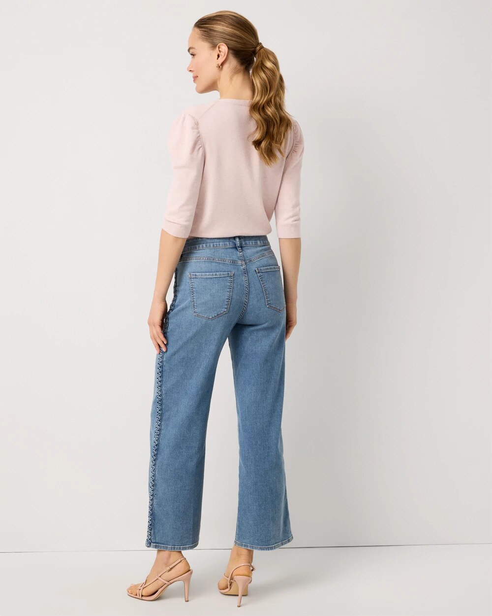WHBM_Braided20Seam20WL20Crop_570405570_BLU007361_OF_ALT201.jpeg