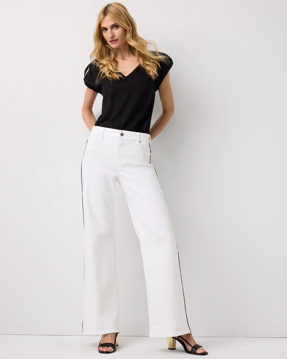 WHBM_Contrast20Seam20Wide20Leg_570405575_WHT000100_OF_MAIN.jpeg
