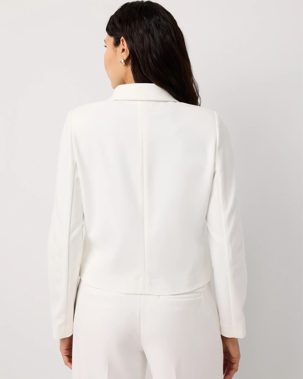 WHBM_Crepe20Crop20Jacket_570405878_IVO000190_OF_ALT203.jpeg