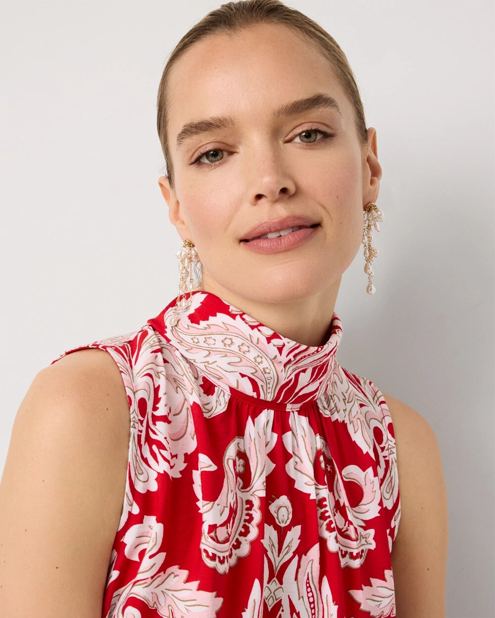 WHBM_ER20Gld20Pearl20Cluster_570414202_TAN000932_OF_MAIN-1.jpeg