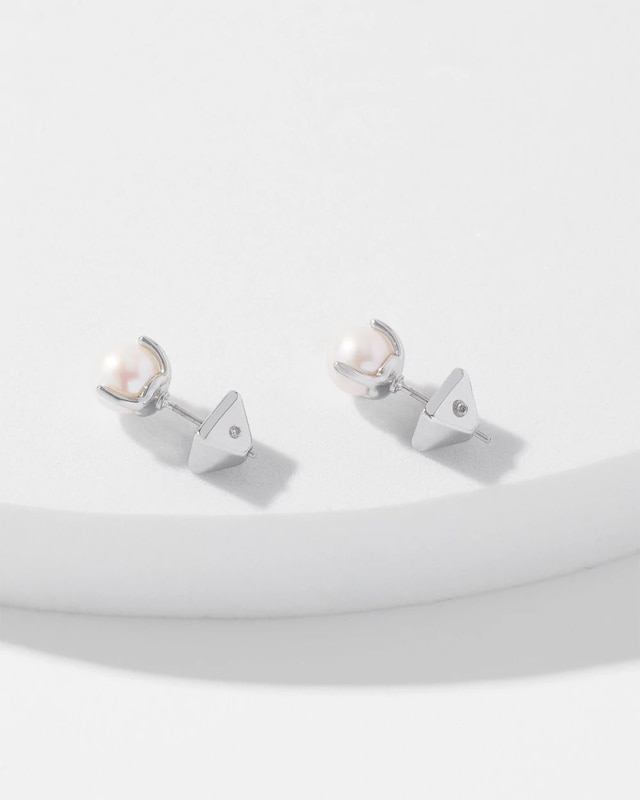 WHBM_ER_2010MM_20Pearl_20Stud_570336066_TAN001111_TT_ALT_202.jpeg