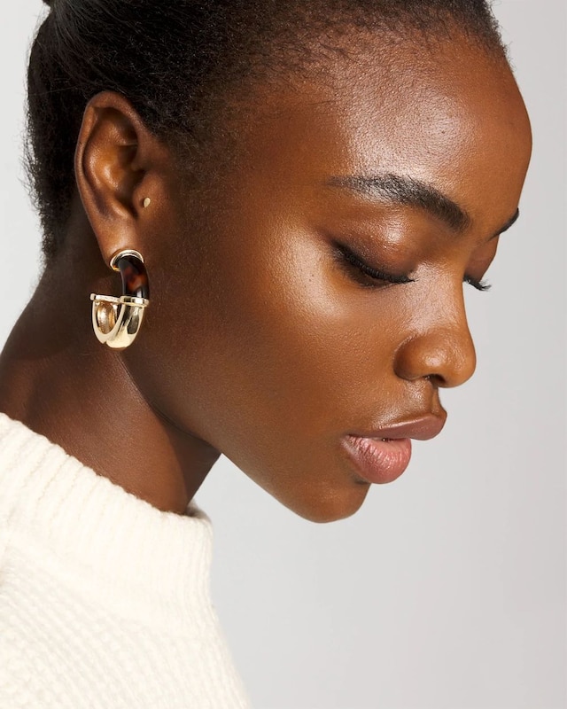WHBM_ER_20Metal_20Tortoise_20Hoop_570398995_BLK000923_OF_MAIN.jpeg