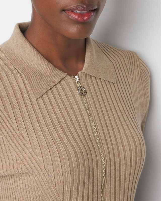 WHBM_ES_20Half_20Zip_20Collar_20PO_570373221_NEU006315_OF_ALT_202.jpeg