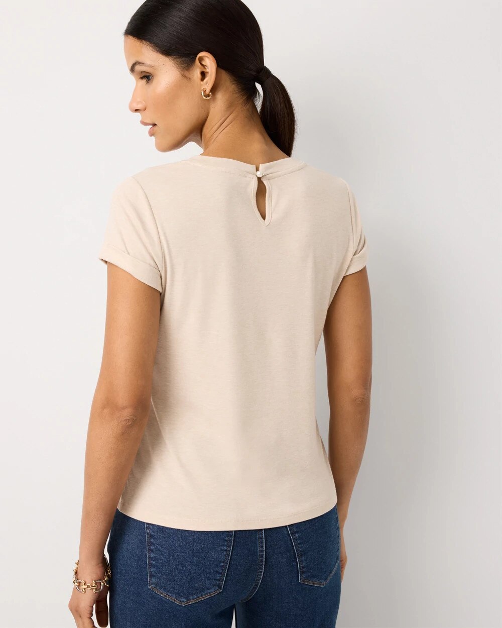 WHBM_Easy20Crew20Neck20Tee_570408603_PNK007348_OF_ALT203.jpeg
