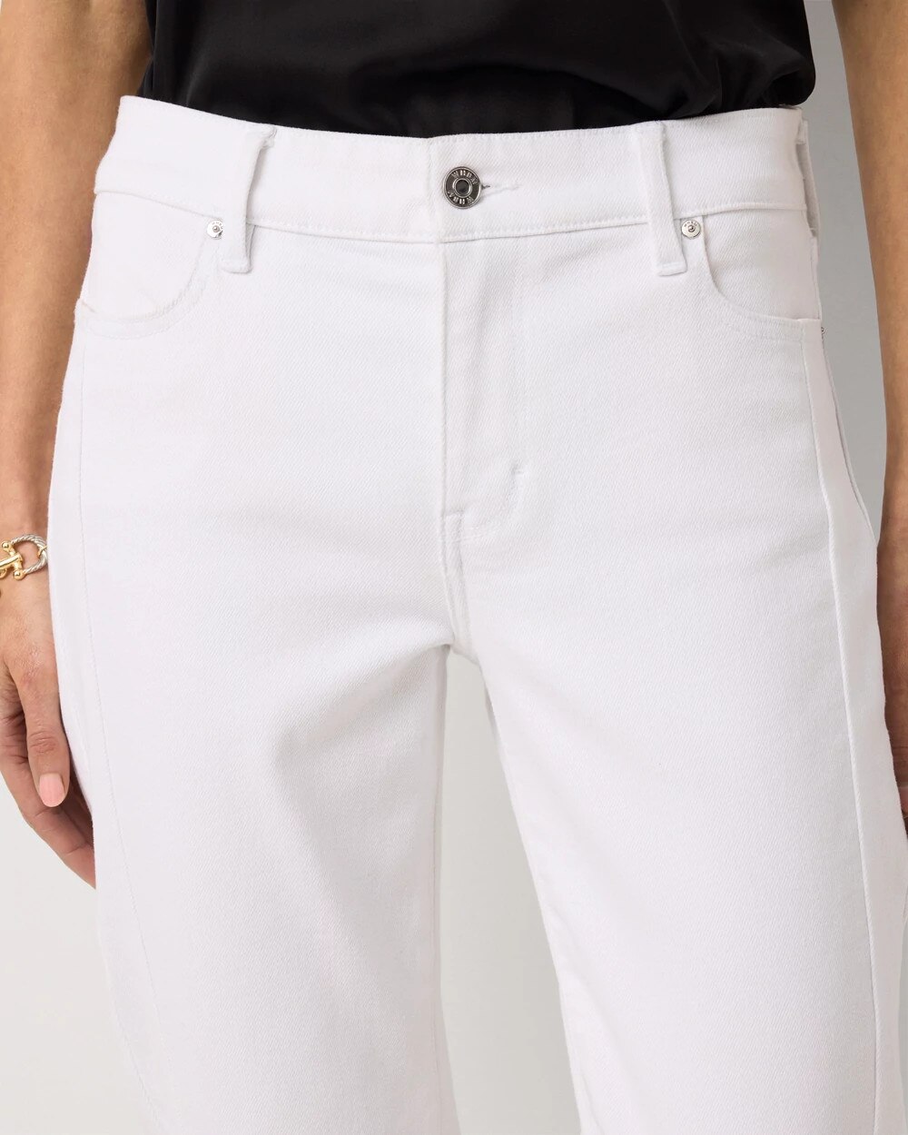 WHBM_Girlfriend20520Pocket_570405576_WHT000100_OF_ALT202.jpeg