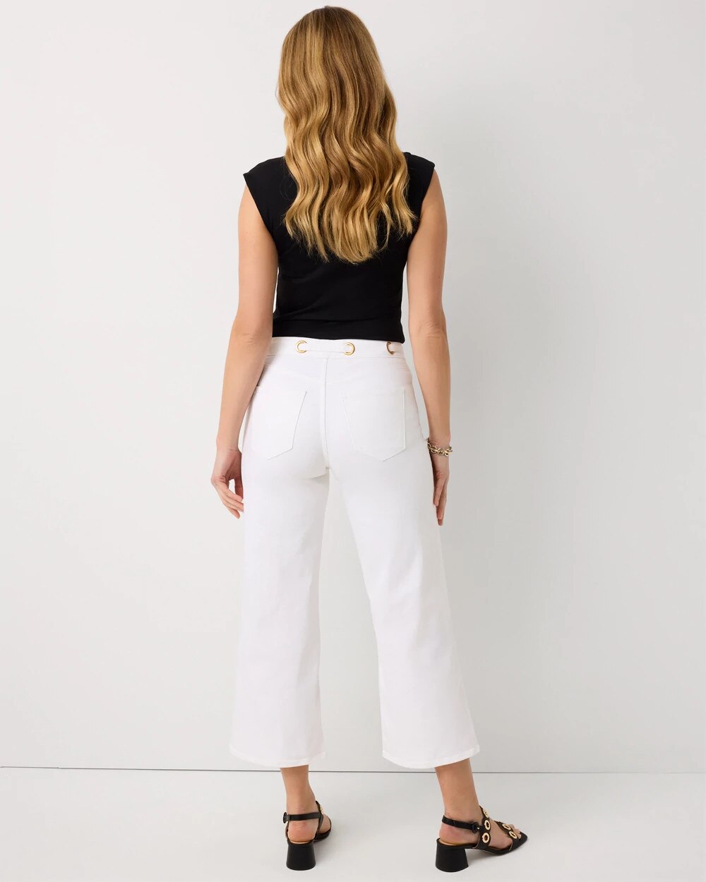WHBM_Grommet20Wide20Leg20Crop_570410206_WHT000100_OF_ALT201.jpeg