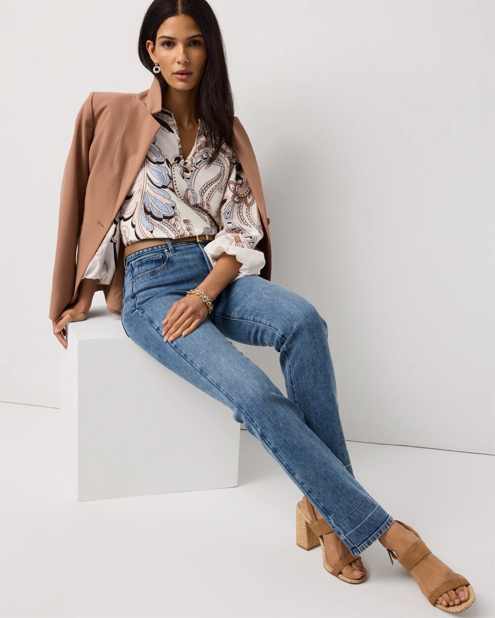WHBM_LS20Blouson20Slv20Blouse_570411022_IVO007550_OF_ALT201.jpeg