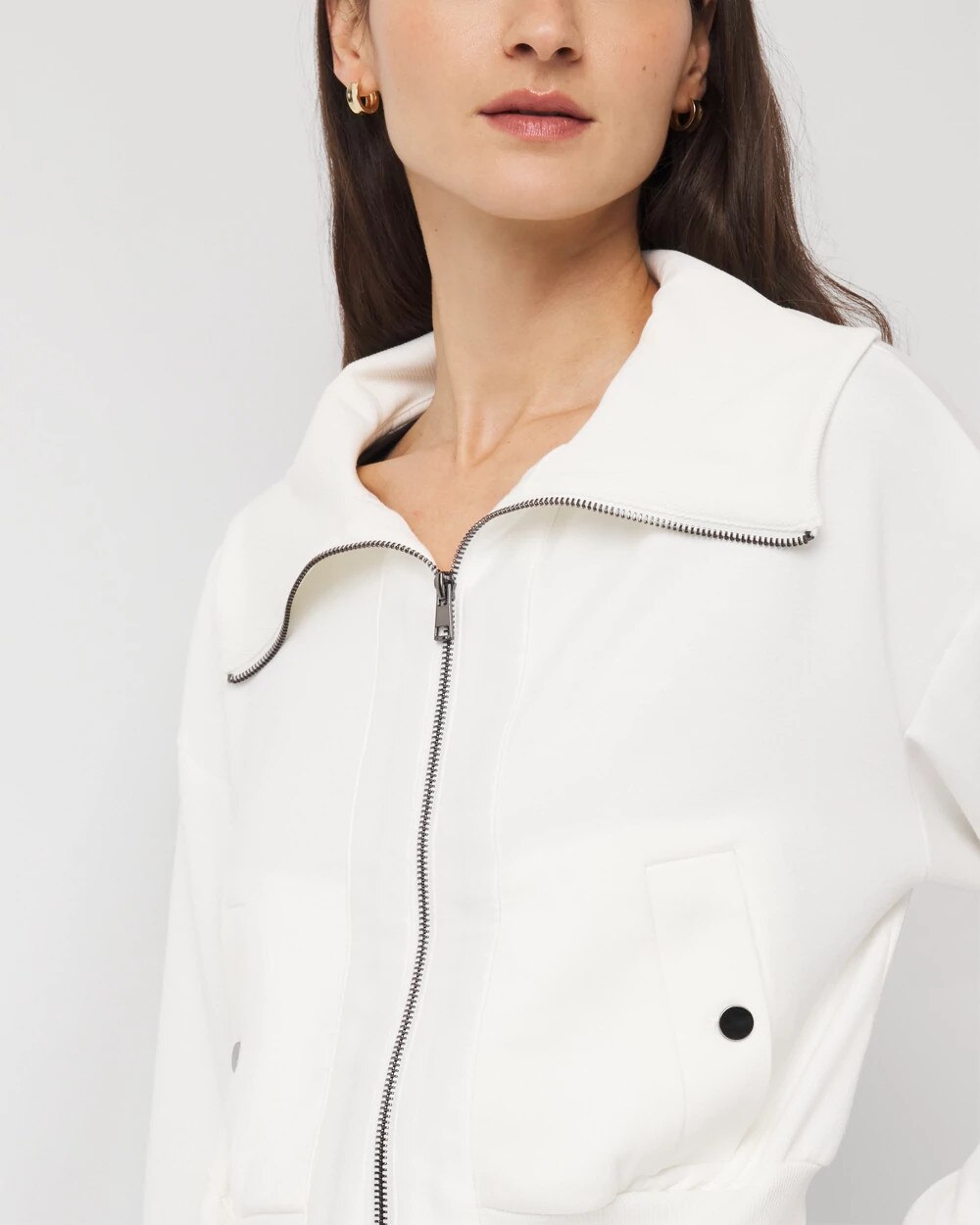 WHBM_LS20Collared20Rib20Trim20Zip_570413700_IVO000190_OF_ALT202.jpeg