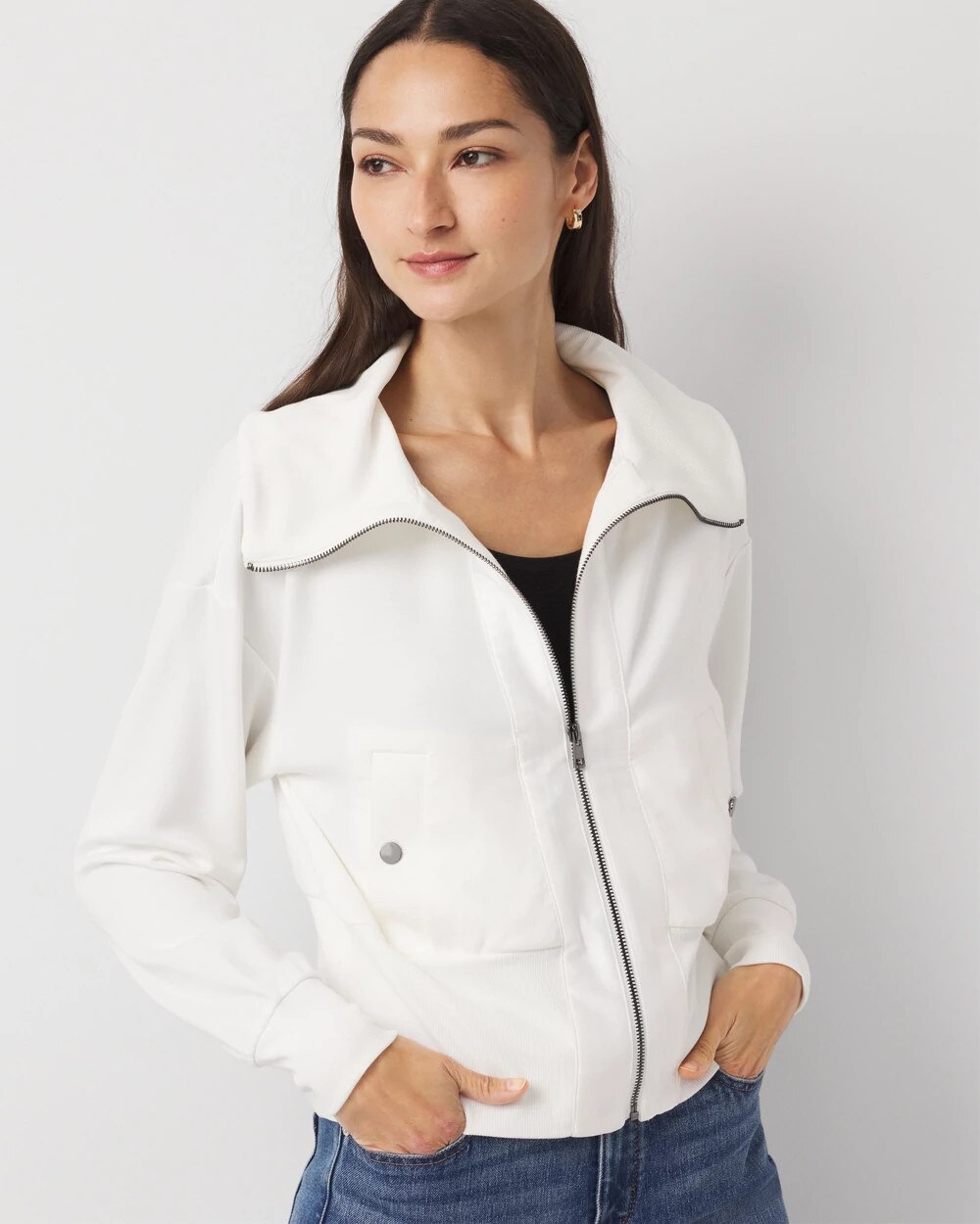 WHBM_LS20Collared20Rib20Trim20Zip_570413700_IVO000190_OF_MAIN.jpeg