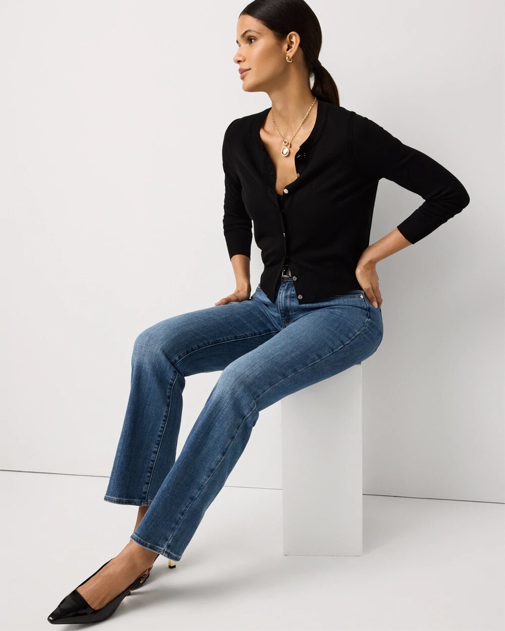 WHBM_LS20Crew20Nk20Cardi_570405044_BLK000001_OF_ALT201.jpeg
