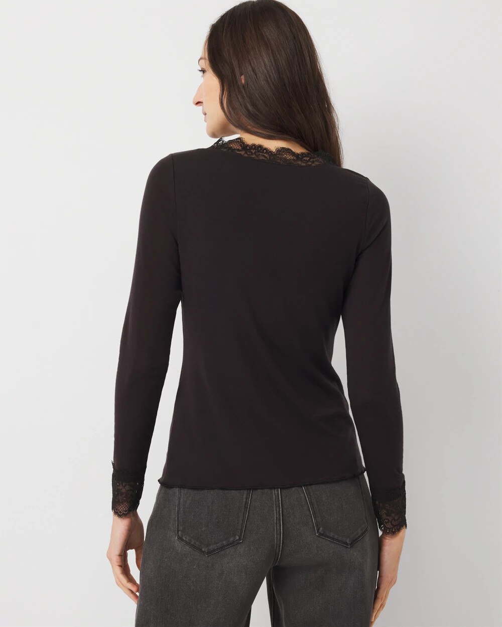 WHBM_LS20Lace20Trim20V20Nk20Tee_570400960_BLK000001_OF_ALT203.jpeg