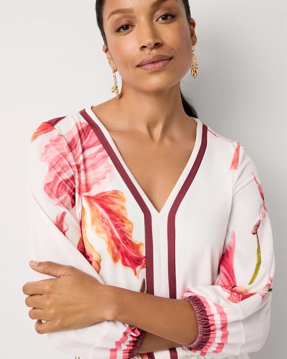 WHBM_LS20V-Nk20Tie20Waist20Mini_570406226_IVO007477_OF_ALT202.jpeg