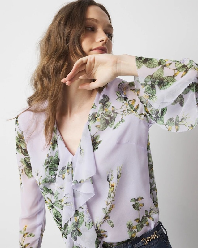WHBM_LS_20Romantic_20Flounce_20Bls_570387005_PRP006612_OF_ALT_202.jpeg