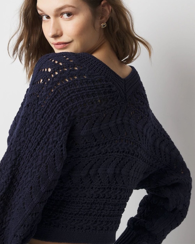 WHBM_LS_20Stitchy_20Dolman_20PO_570384186_BLU001358_OF_ALT_202.jpeg