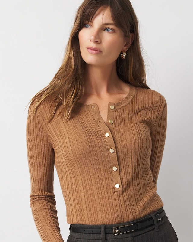 WHBM_LS_20Sweater_20Henley_570394649_NEU007092_OF_ALT_202.jpeg