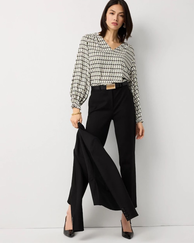 WHBM_LS_20Vnk_20Crepe_20Blouse_570409681_IVO007405_OF_ALT_201.jpeg