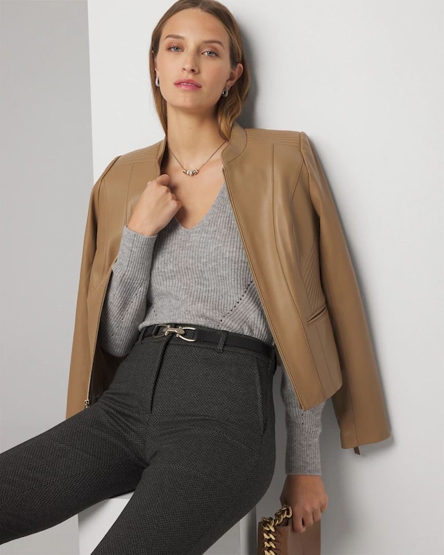 WHBM_LS_20Vnk_20Keyhole_20PO_570375043_GRY002490_OF_ALT_201.jpeg