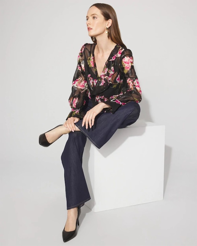 WHBM_LS_20Vnk_20Ruffle_20Frnt_20Blouse_570393353_BLK007046_OF_ALT_201.jpeg