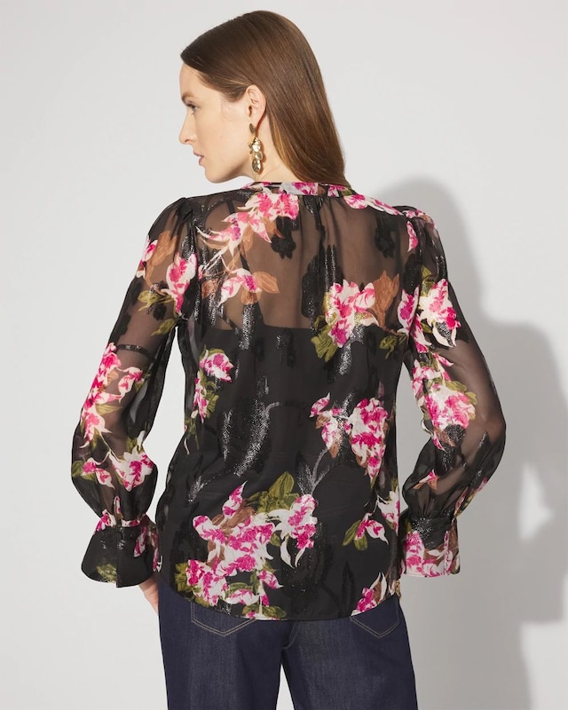 WHBM_LS_20Vnk_20Ruffle_20Frnt_20Blouse_570393386_BLK007046_OF_ALT_203.jpeg