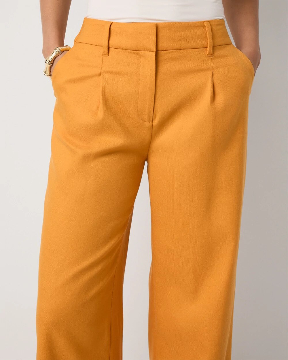 WHBM_Lyocell20Pleated20Wide20Leg_570410835_YLW007511_OF_ALT202.jpeg