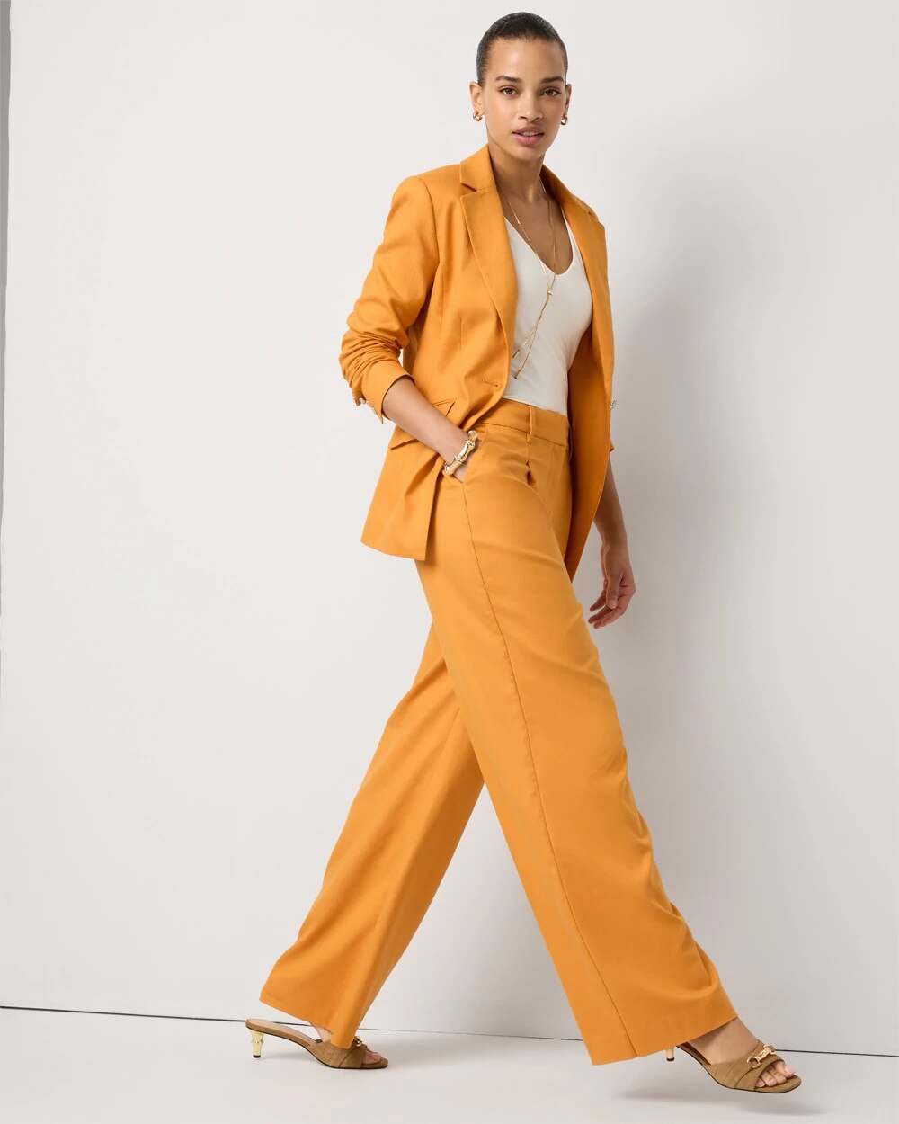 WHBM_Lyocell20Pleated20Wide20Leg_570410835_YLW007511_OF_ALT203.jpeg