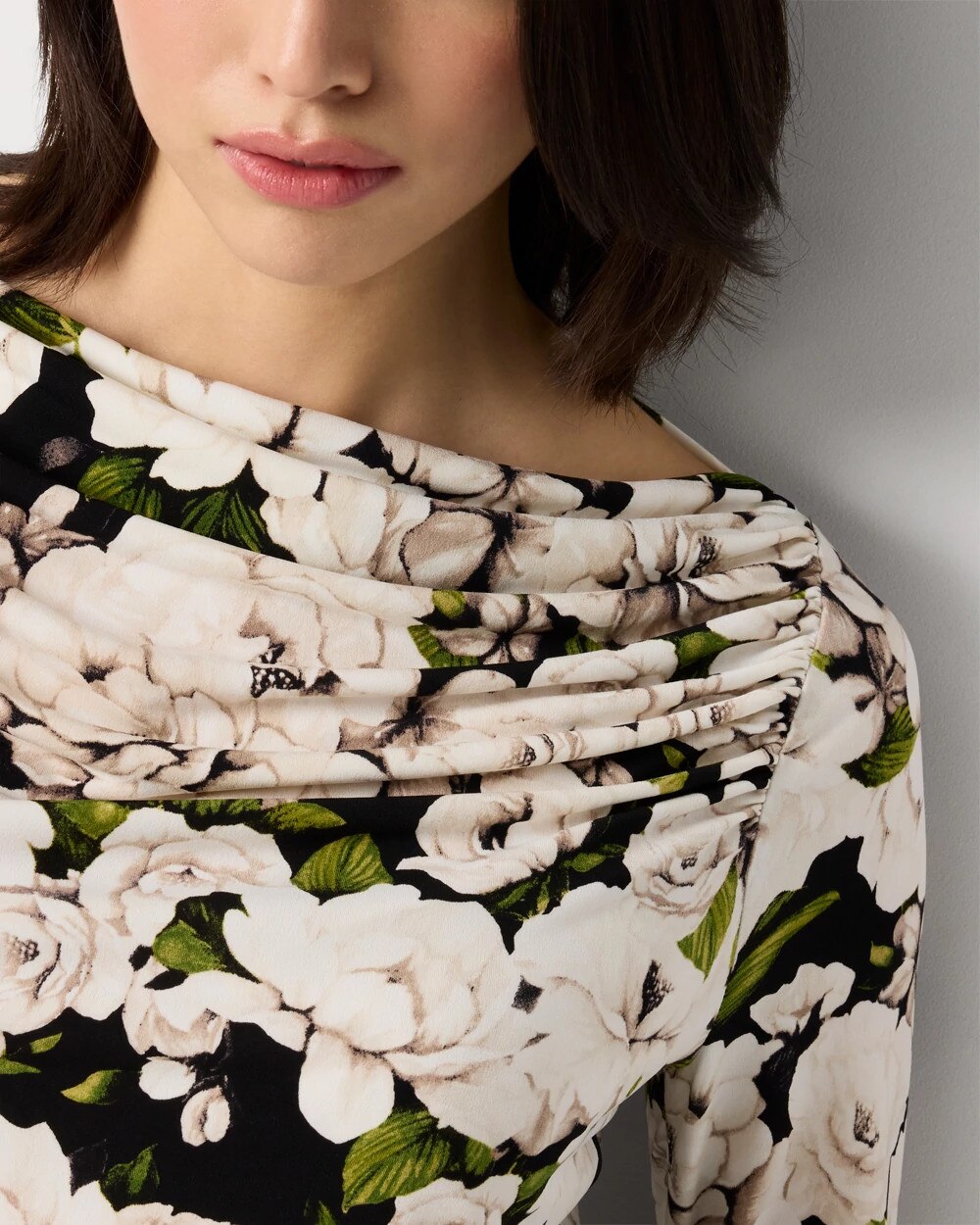 WHBM_MJ20Shirred20Shoulder20LS_570405926_BLK007412_OF_ALT202.jpeg