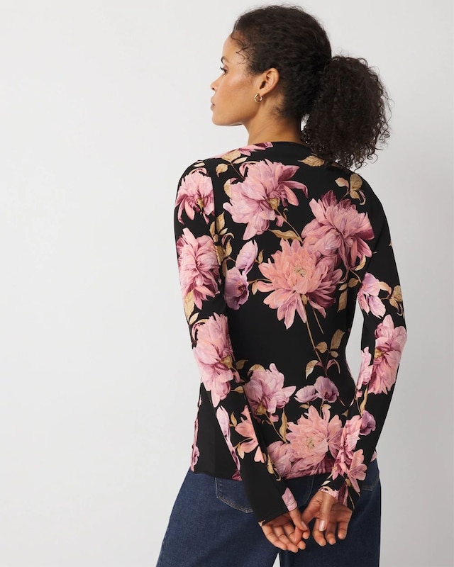 WHBM_MJ_20Shirred_20Shoulder_20LS_570404923_BLK007411_OF_ALT_203.jpeg