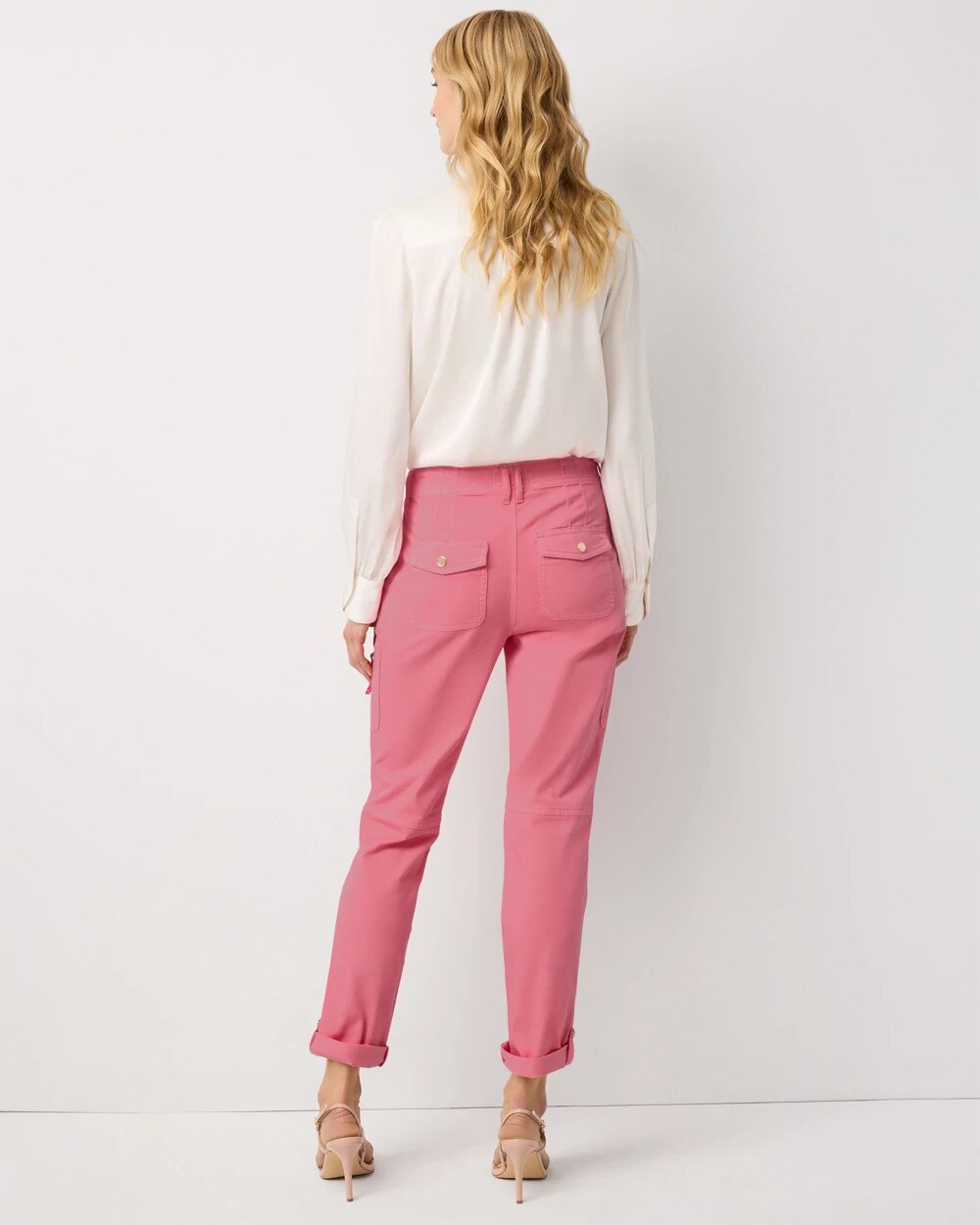 WHBM_MR20Pret20A20Pedi20Strght20Crp_570405573_RED000990_OF_ALT201.jpeg