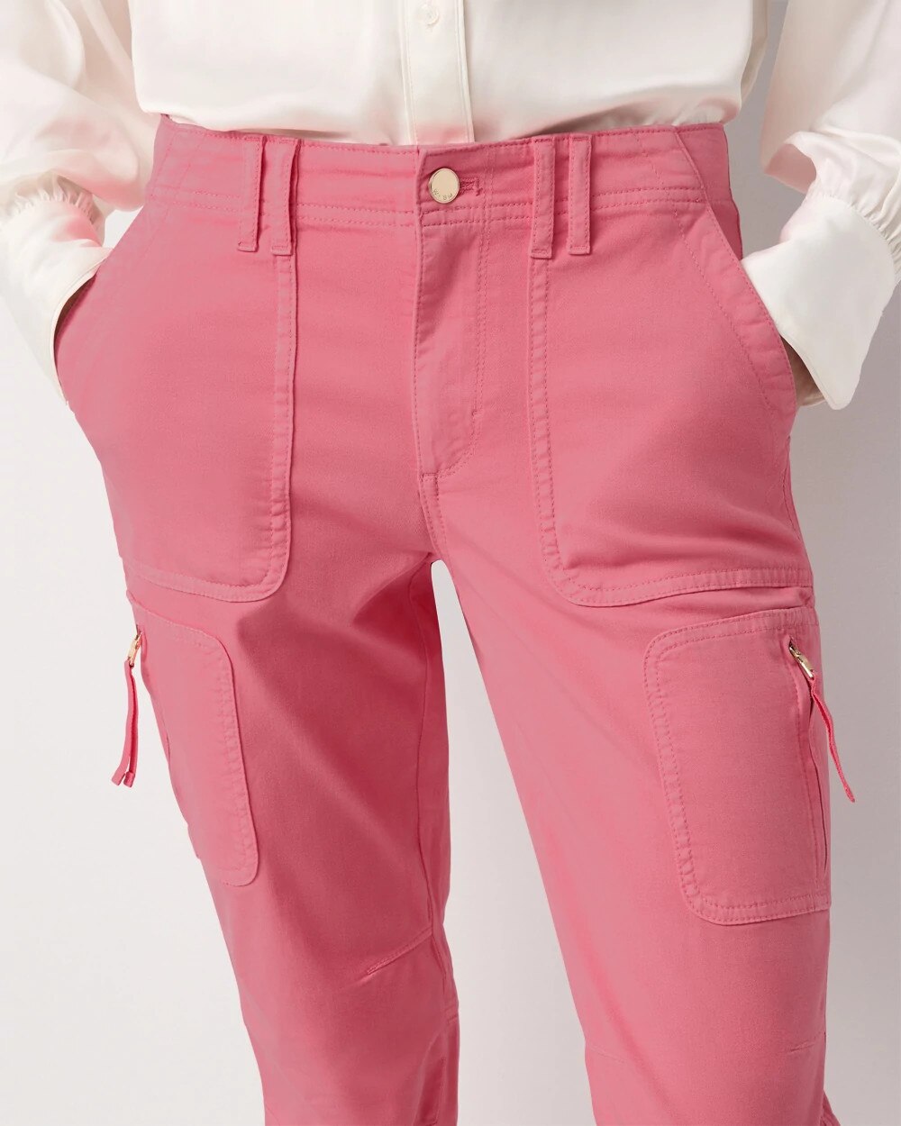 WHBM_MR20Pret20A20Pedi20Strght20Crp_570405573_RED000990_OF_ALT202.jpeg