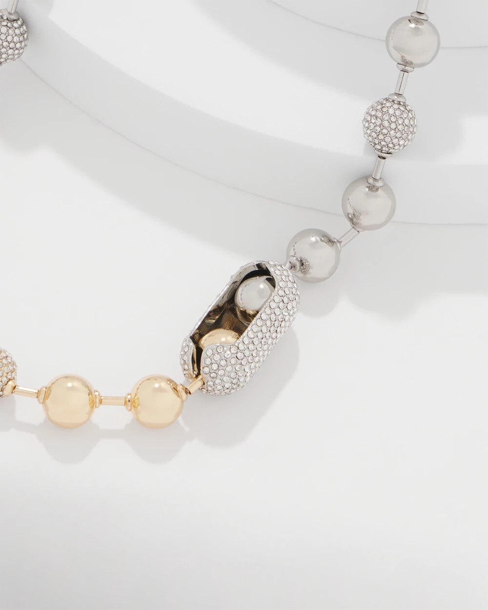 WHBM_NK20MM20Stud20Chain20SS_570403200_NEU001847_TT_ALT202.jpeg