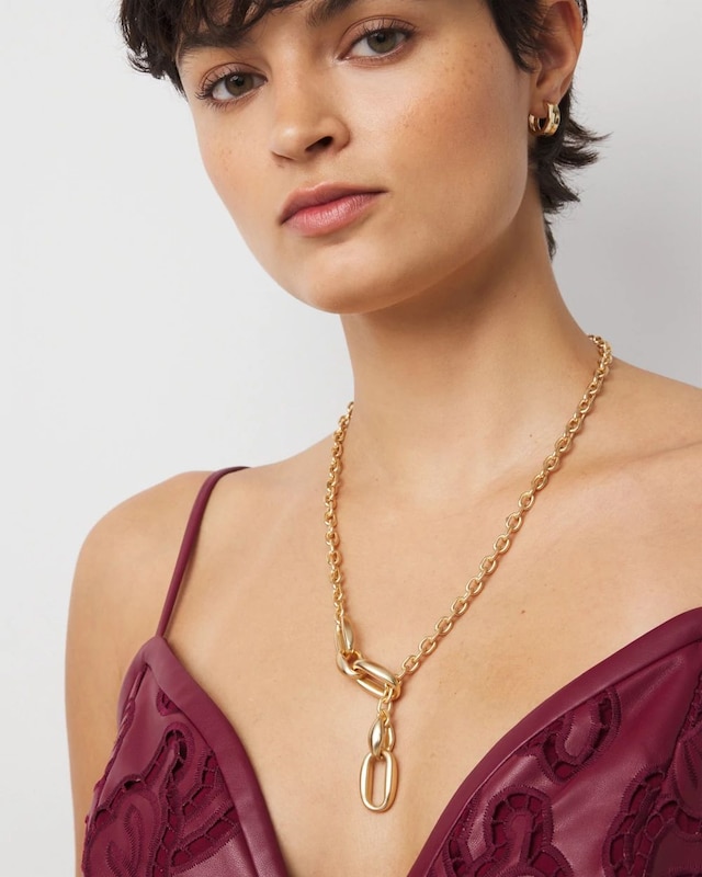 WHBM_NK_20Gld_20Pillowy_20Y_20Link_570403473_TAN000932_OF_MAIN.jpeg