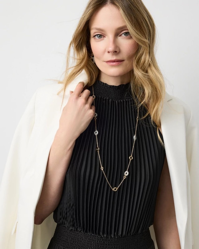 Pav�� Rings Single Strand Necklace