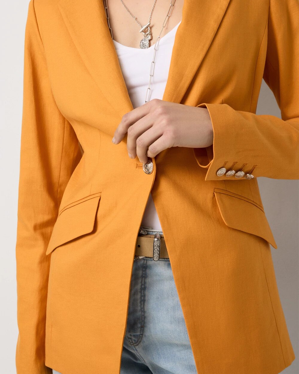 WHBM_One20Button20Blazer20Lyocell_570411213_YLW007511_OF_ALT202.jpeg