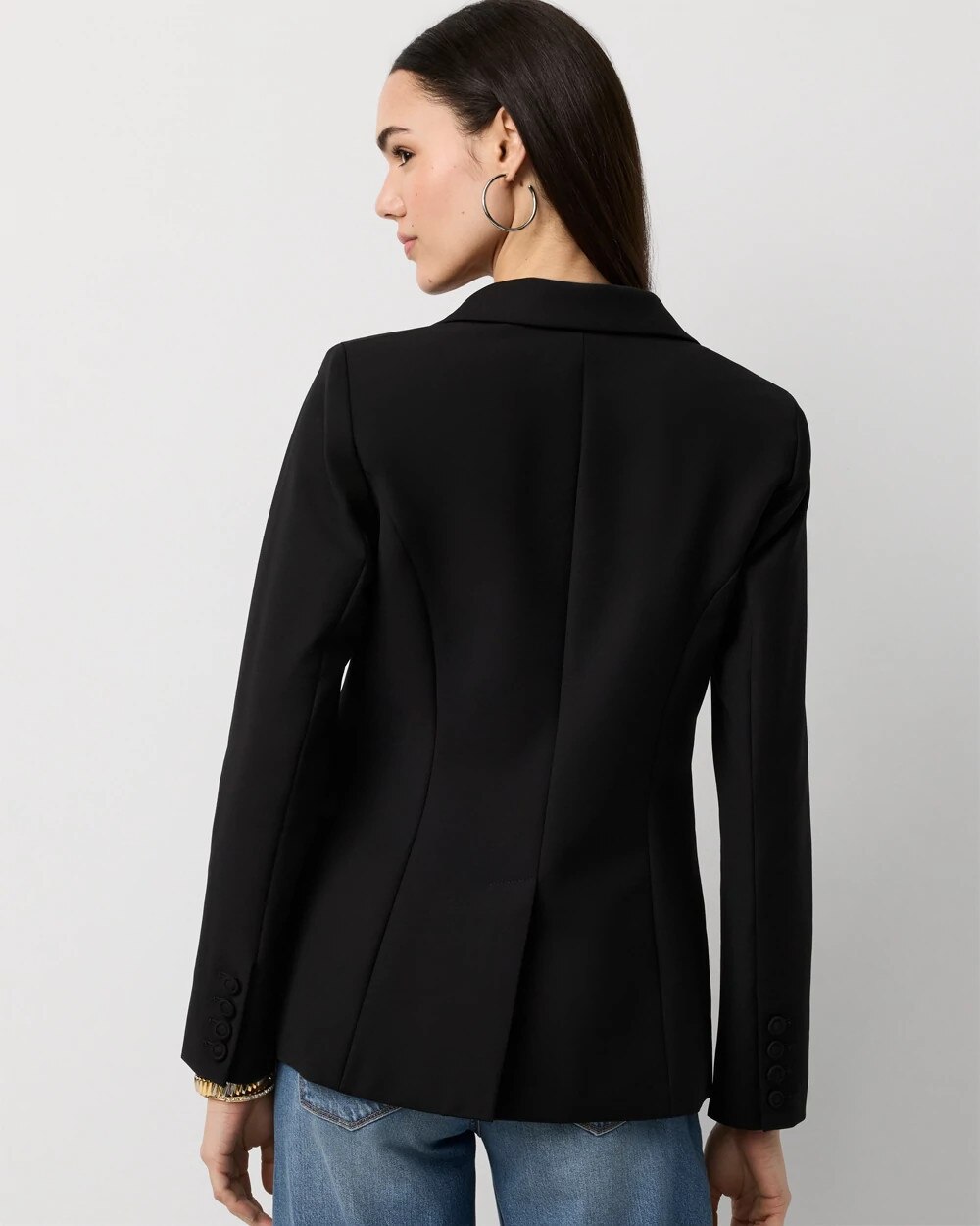 WHBM_One20Button20Blazer_570377562_BLK000001_OF_ALT203.jpeg
