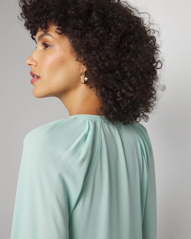 WHBM_Plt_20Front_20Blouse_570374260_BLU006191_OF_ALT_202.jpeg