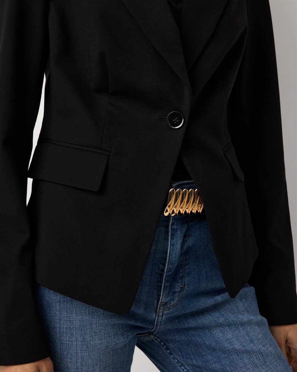 WHBM_Ponte20Blazer_570405492_BLK000001_OF_ALT202.jpeg