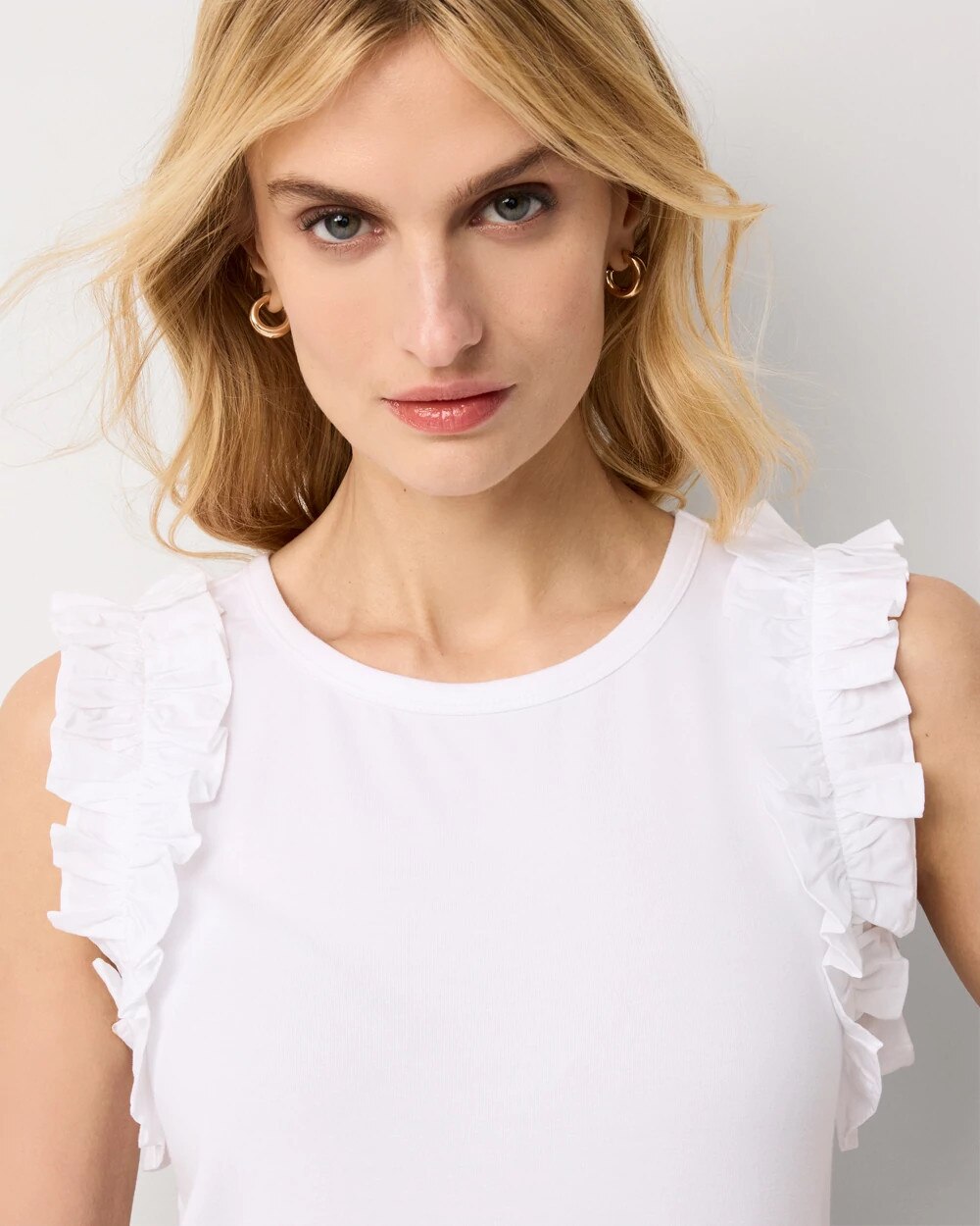 WHBM_Poplin20Ruffle20Trim20Tank_570408857_WHT000100_OF_ALT202.jpeg