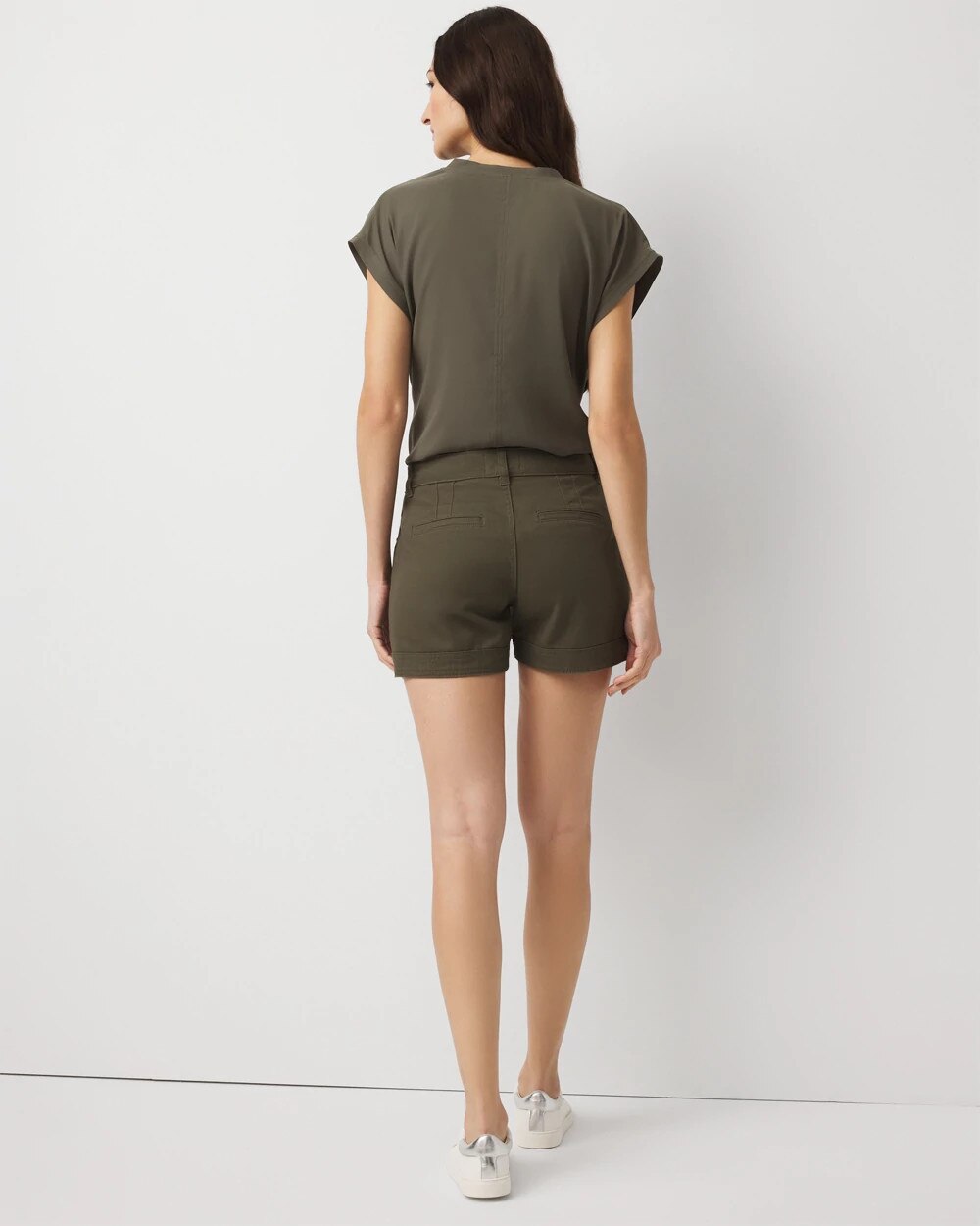 WHBM_Pret20Patch20Pocket20Short_570403591_GRN007271_OF_ALT201.jpeg