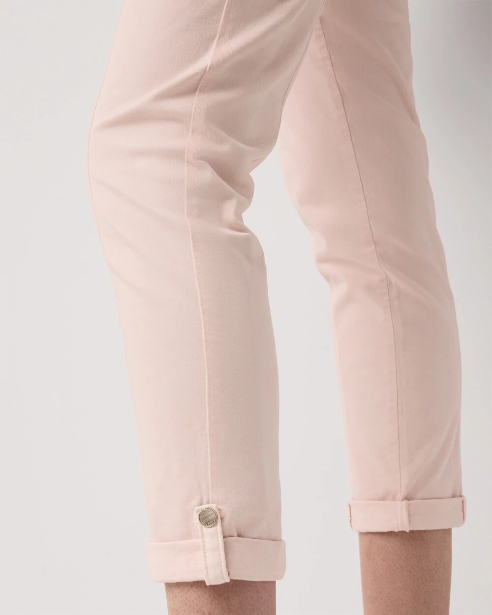 WHBM_Pret20Tapered20Crop_570412731_PNK007625_OF_ALT202.jpeg