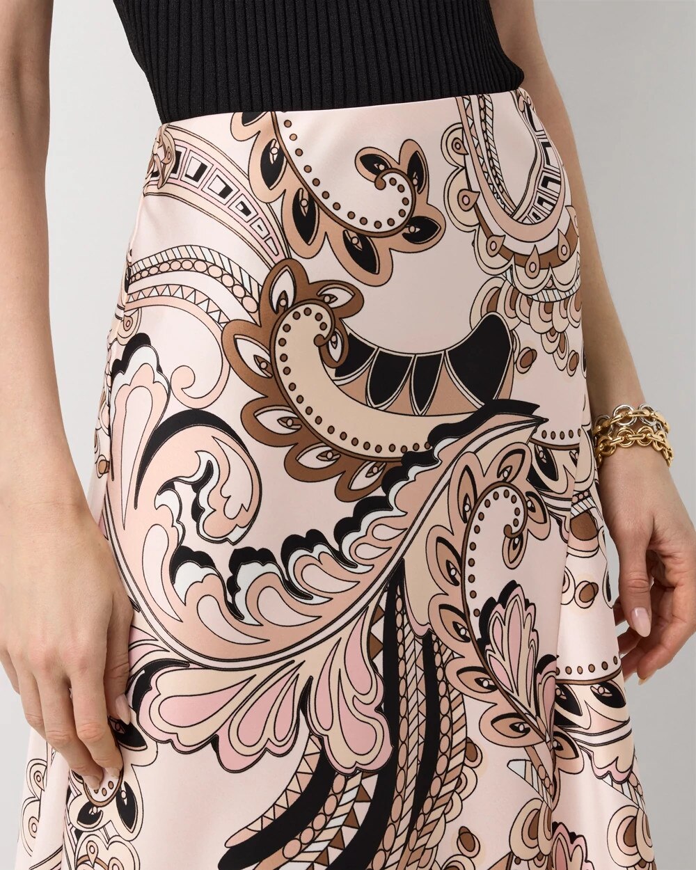 WHBM_Printed20Slp20Midi_570409649_PNK007527_OF_ALT202.jpeg