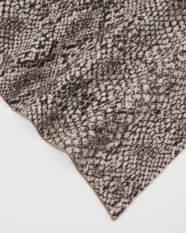 WHBM_Python_20Wrap_570401521_BLK007314_TT_ALT_202.jpeg